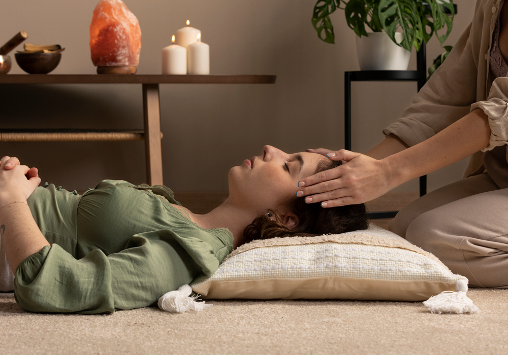 person-conducting-reiki-therapy